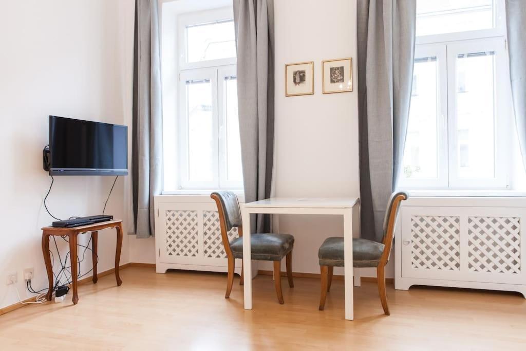Vienna-Flats Self Check-In Apartman Kültér fotó