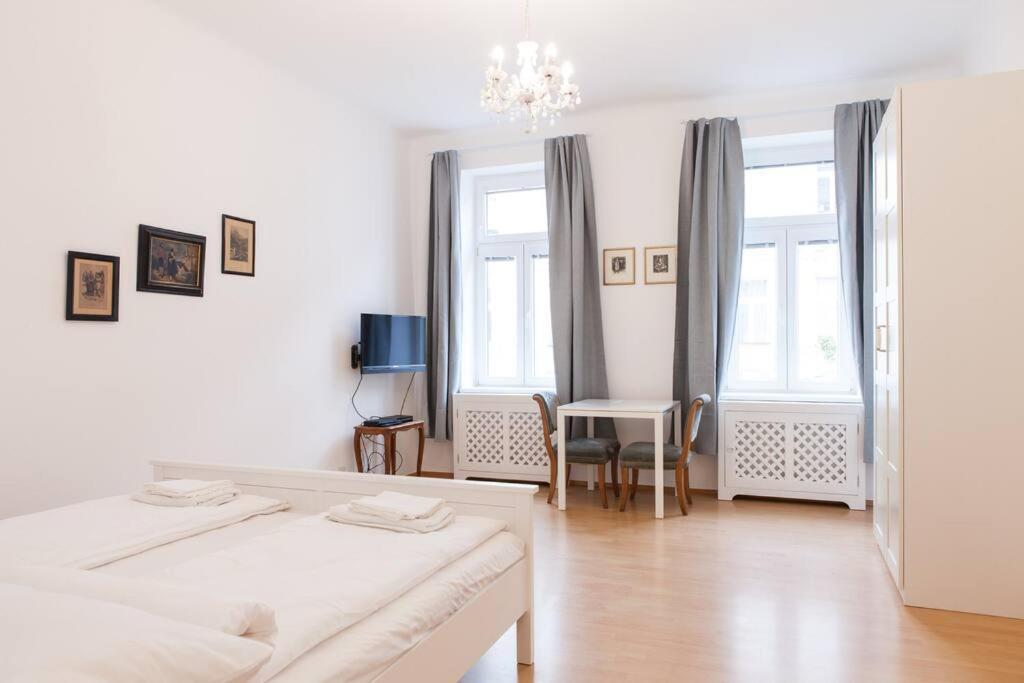 Vienna-Flats Self Check-In Apartman Kültér fotó
