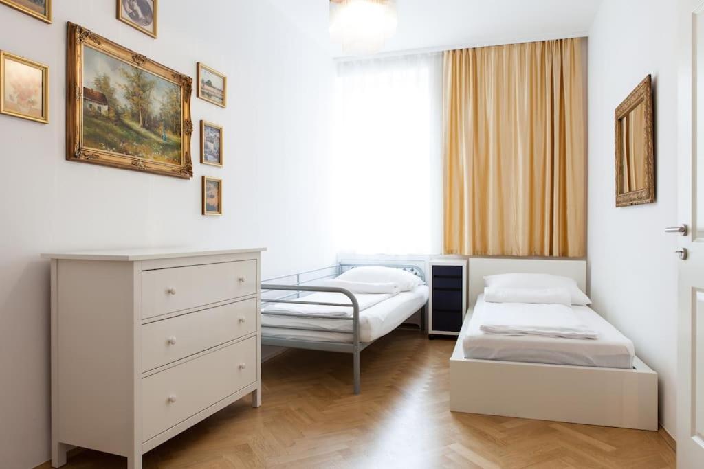 Vienna-Flats Self Check-In Apartman Kültér fotó
