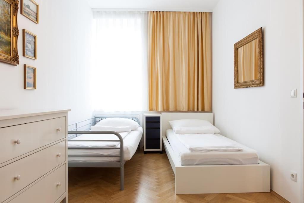 Vienna-Flats Self Check-In Apartman Kültér fotó