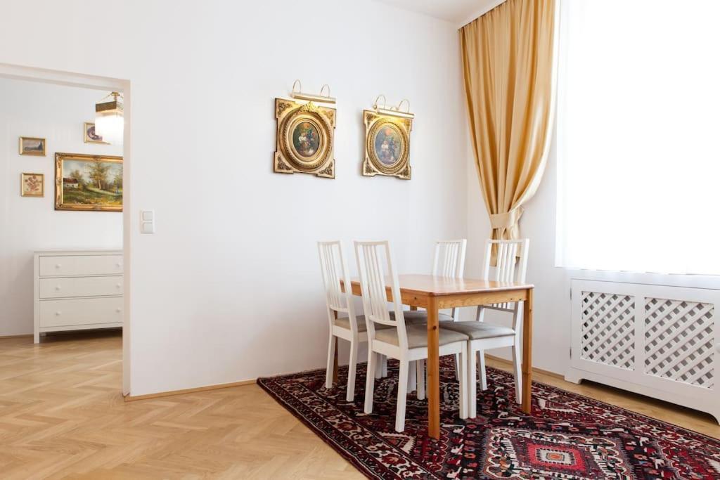 Vienna-Flats Self Check-In Apartman Kültér fotó