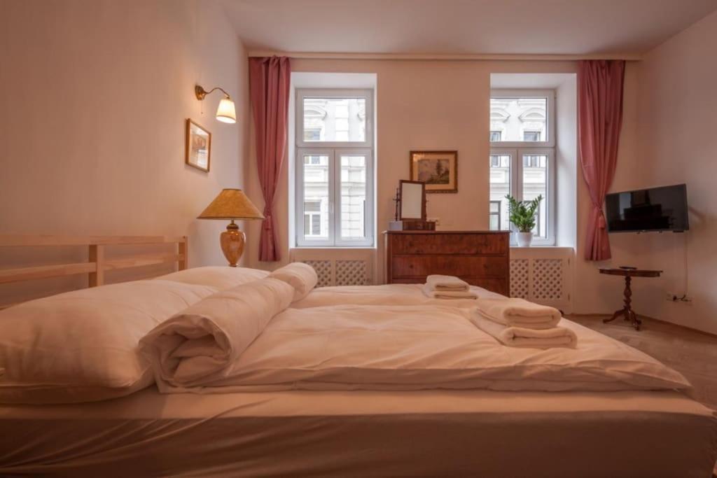 Vienna-Flats Self Check-In Apartman Kültér fotó