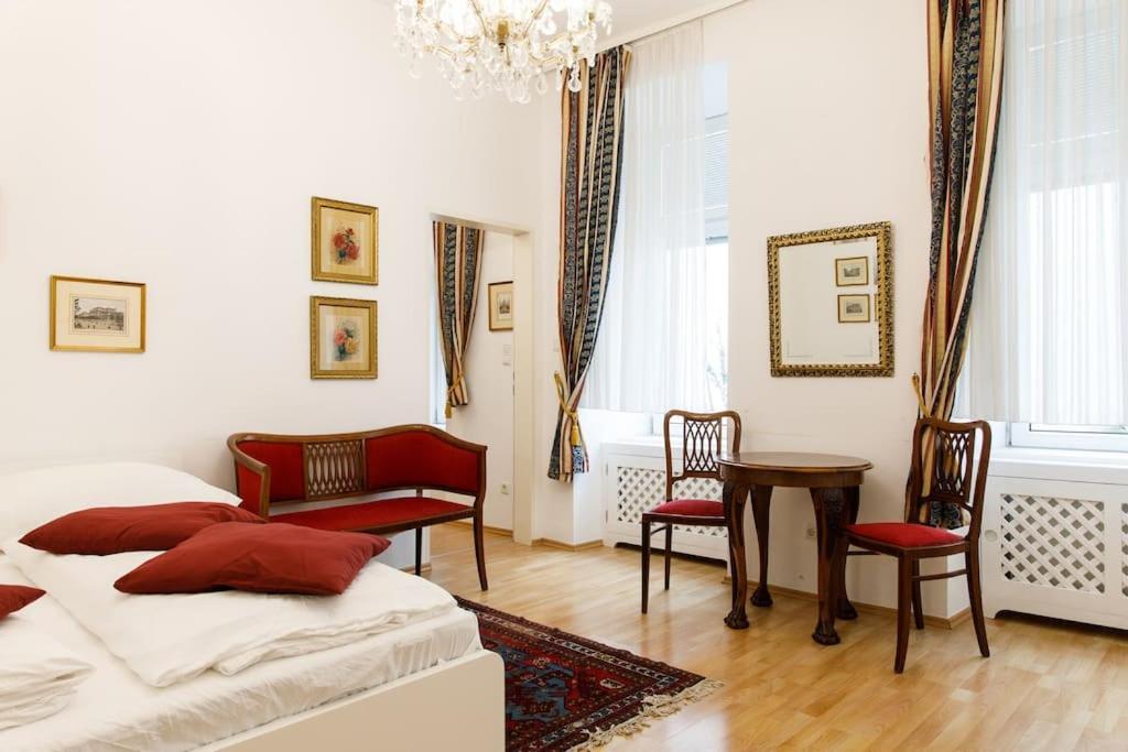 Vienna-Flats Self Check-In Apartman Kültér fotó